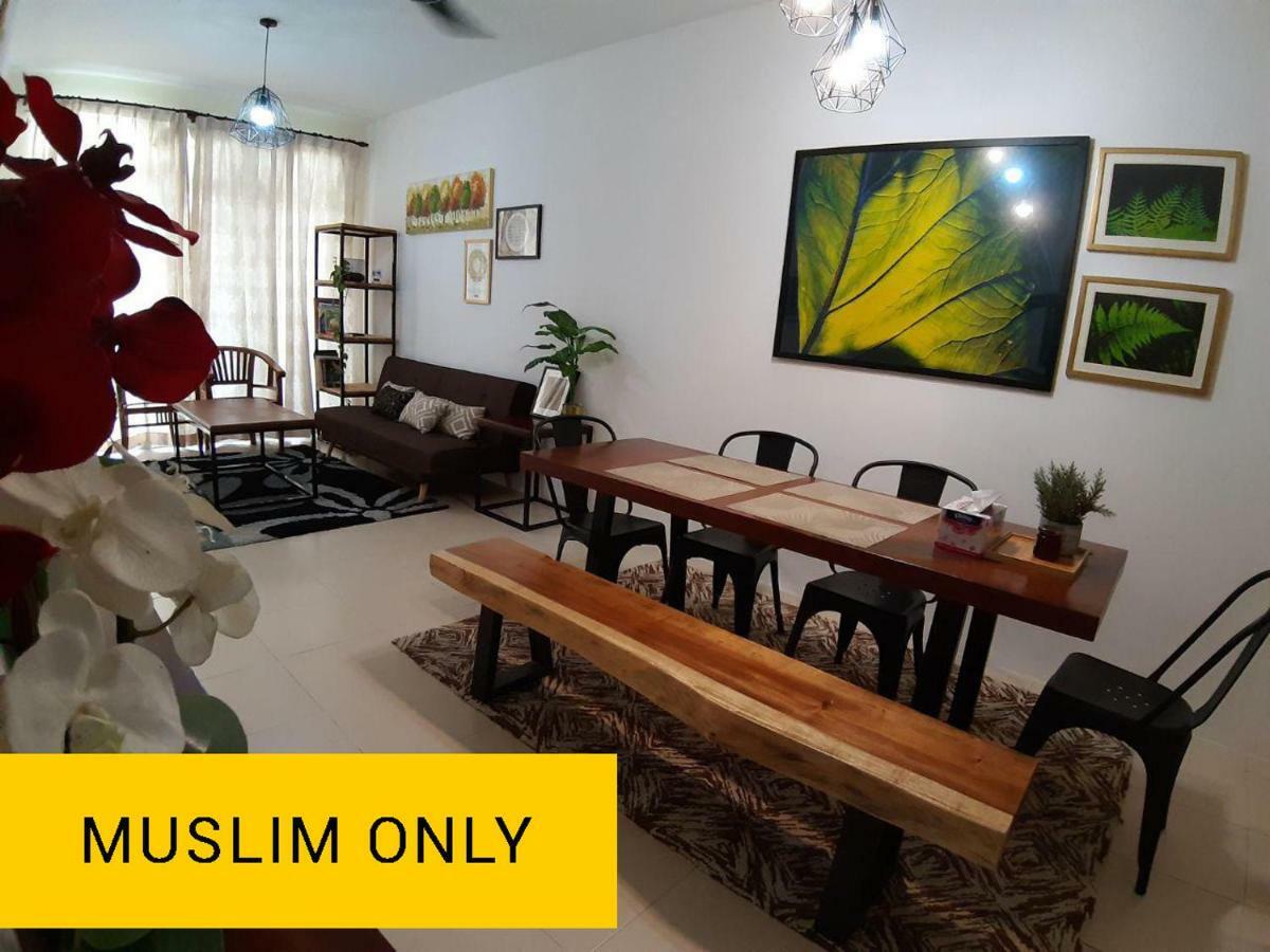 Orchidd Homestay Gambang Buitenkant foto